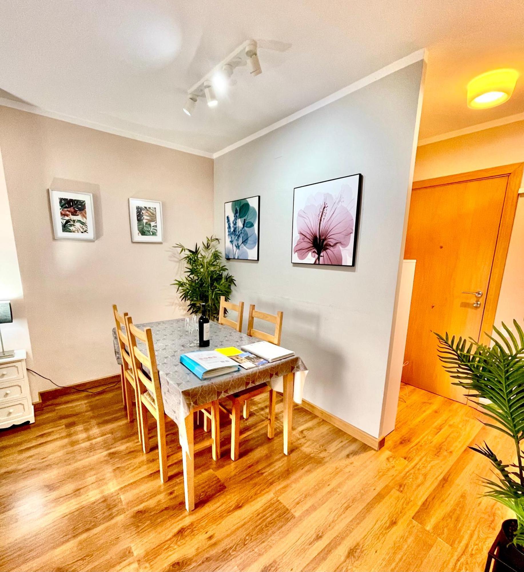 Seahomes Vacations, La Mer Bleue, Beach&Pool, Pk, Full Equipped In Fenals Beach Lloret de Mar Luaran gambar