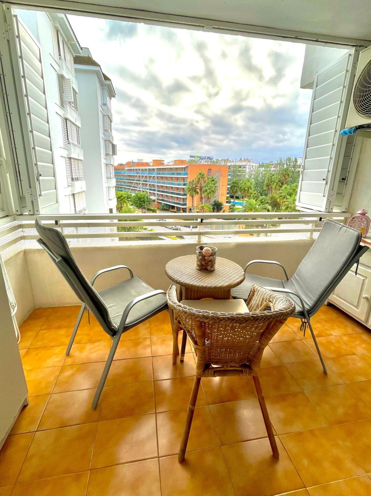Seahomes Vacations, La Mer Bleue, Beach&Pool, Pk, Full Equipped In Fenals Beach Lloret de Mar Luaran gambar