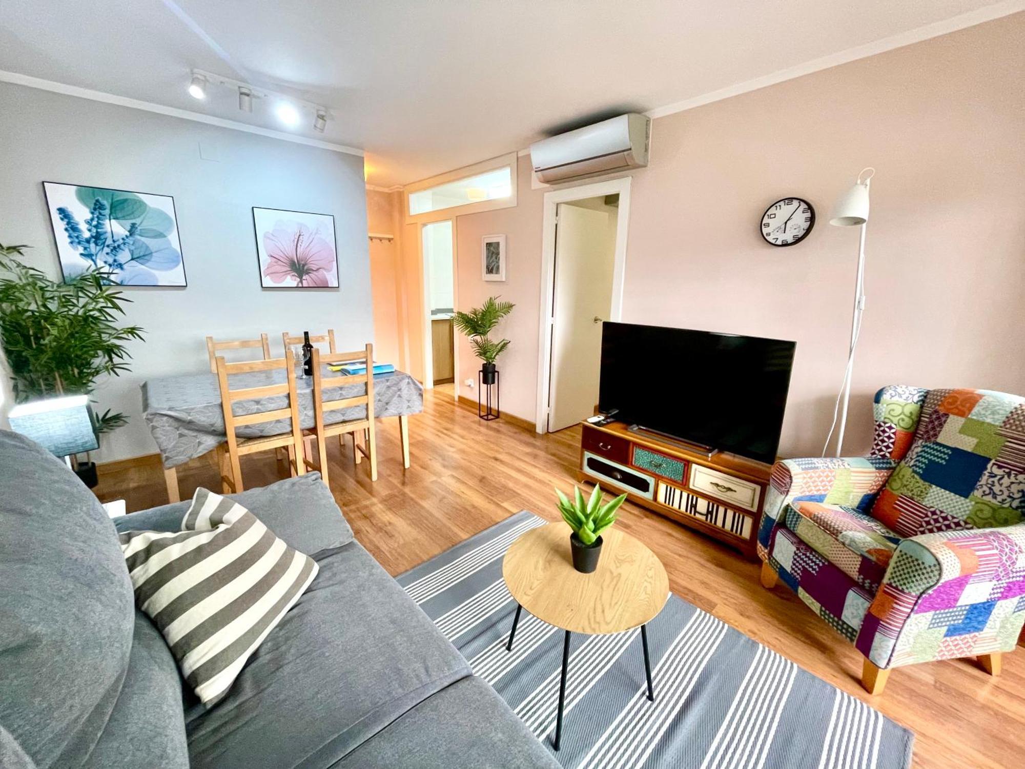 Seahomes Vacations, La Mer Bleue, Beach&Pool, Pk, Full Equipped In Fenals Beach Lloret de Mar Luaran gambar